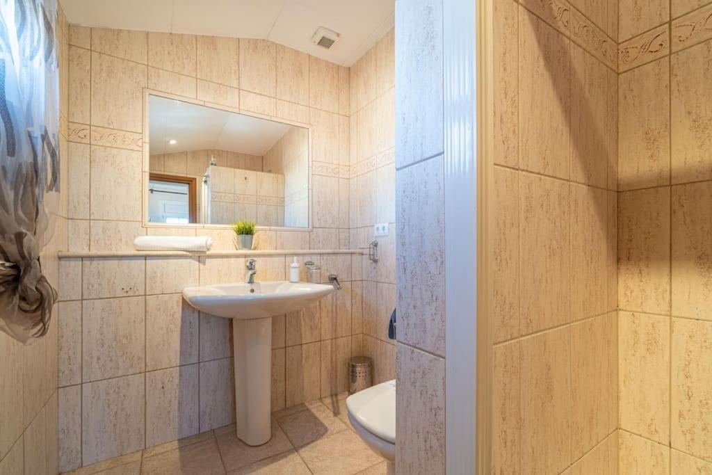 Sm21-Gran Casa De Vacaciones En La Playa, 4 Habitaciones, Climatizada, Piscina, Barbacoa Y Wifi Эмпуриабрава Экстерьер фото