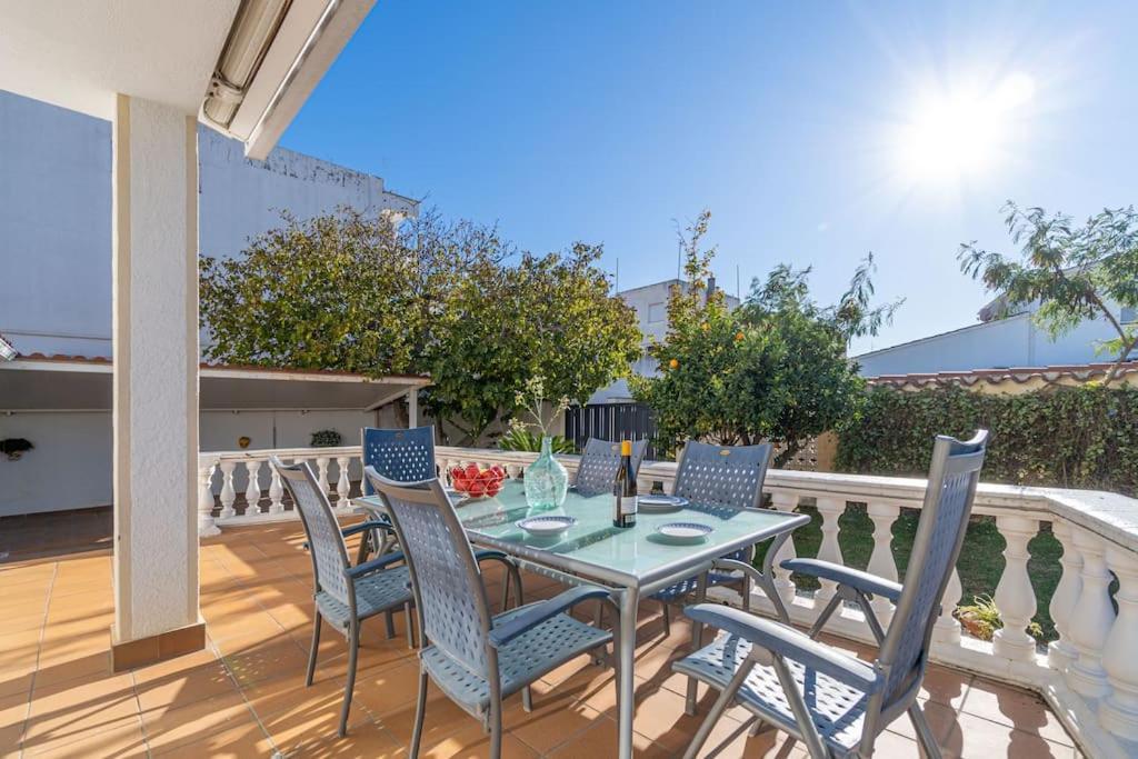 Sm21-Gran Casa De Vacaciones En La Playa, 4 Habitaciones, Climatizada, Piscina, Barbacoa Y Wifi Эмпуриабрава Экстерьер фото